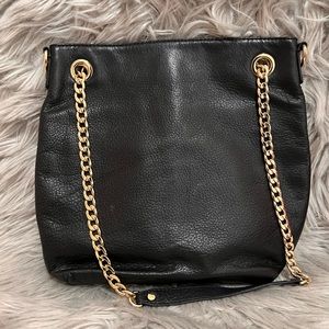 Micheal Kors / Cross Body